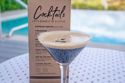 cocktails-poolbar2
